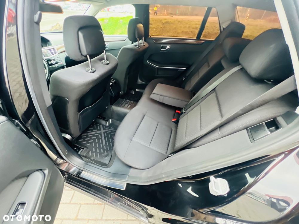 Mercedes-Benz Klasa E - 14