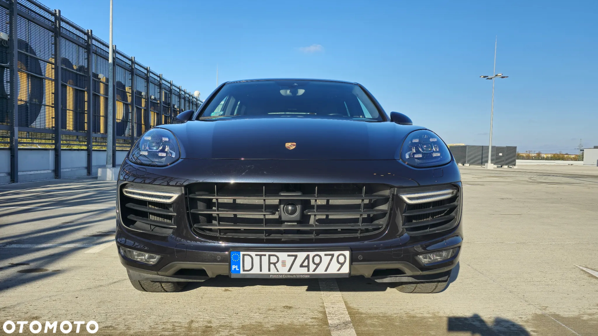 Porsche Cayenne Turbo - 11