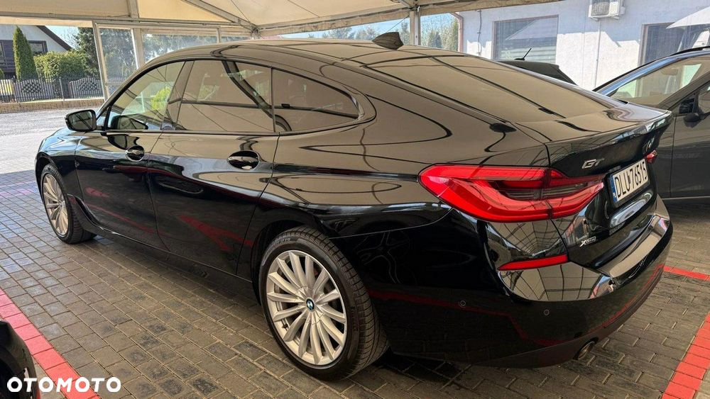 BMW 6GT - 9