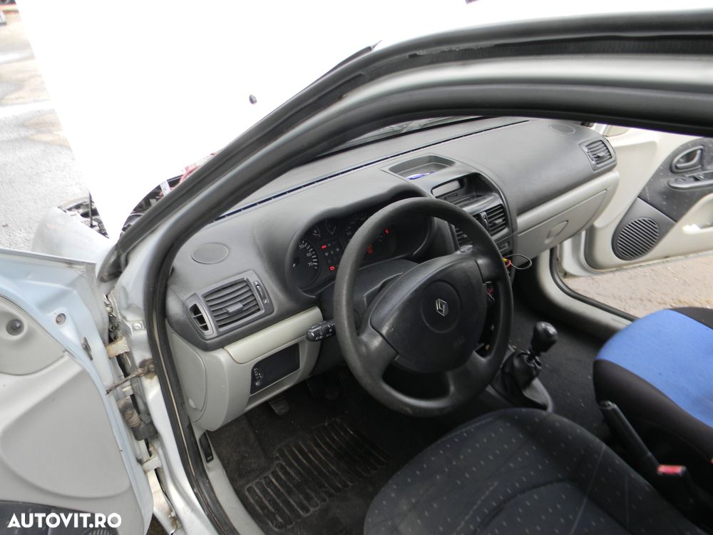 Dezmembrari  Renault CLIO 2 / SYMBOL 1  1998  > 2008 1.2 16V (BB05, B - 8