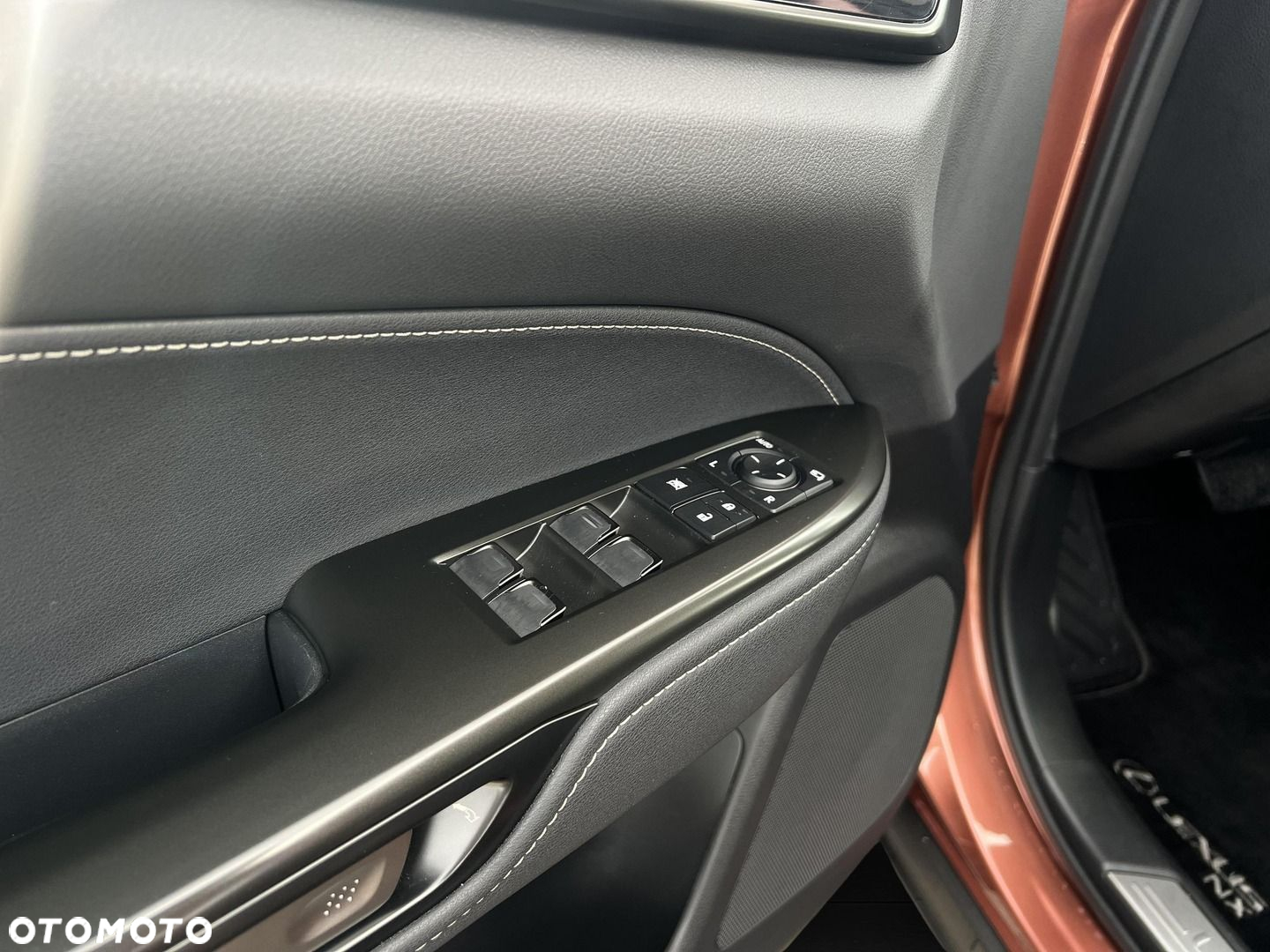 Lexus NX 350h Prestige AWD - 19