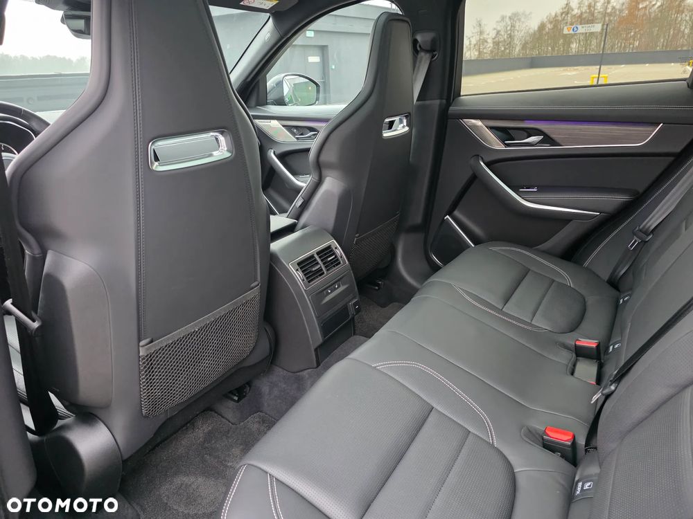 Jaguar F-Pace 2.0 D200 mHEV AWD R-Dynamic Black - 16