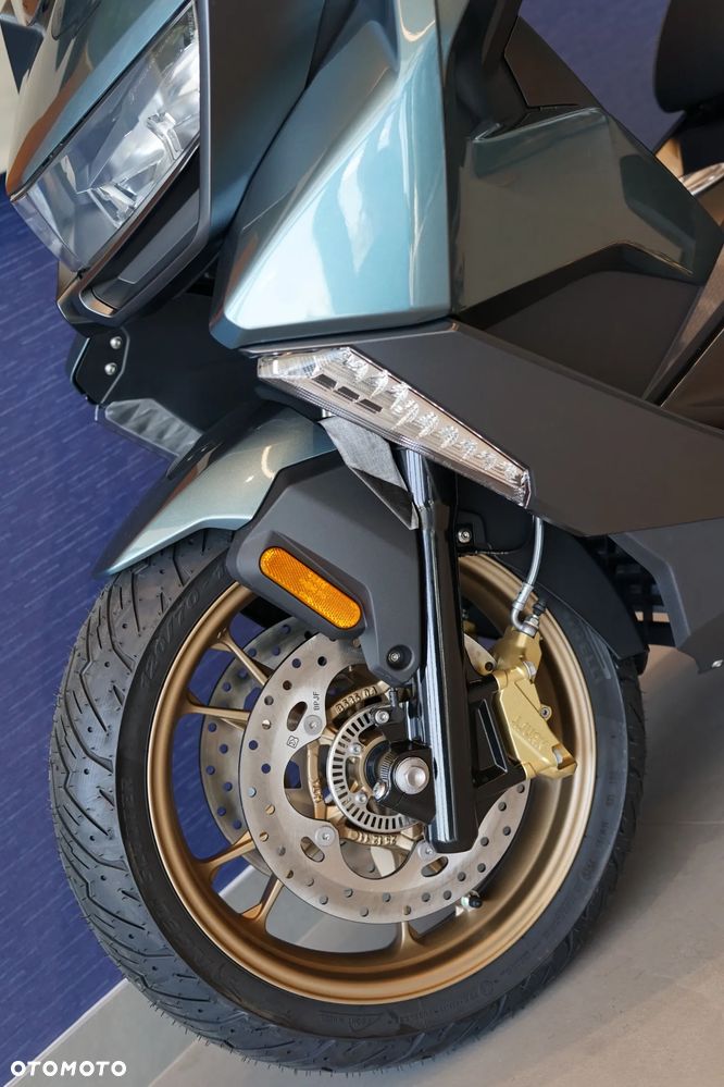 BMW C 400 GT - 22