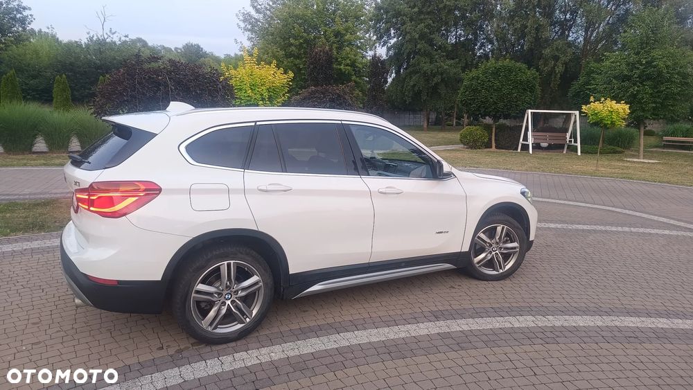 BMW X1 - 11