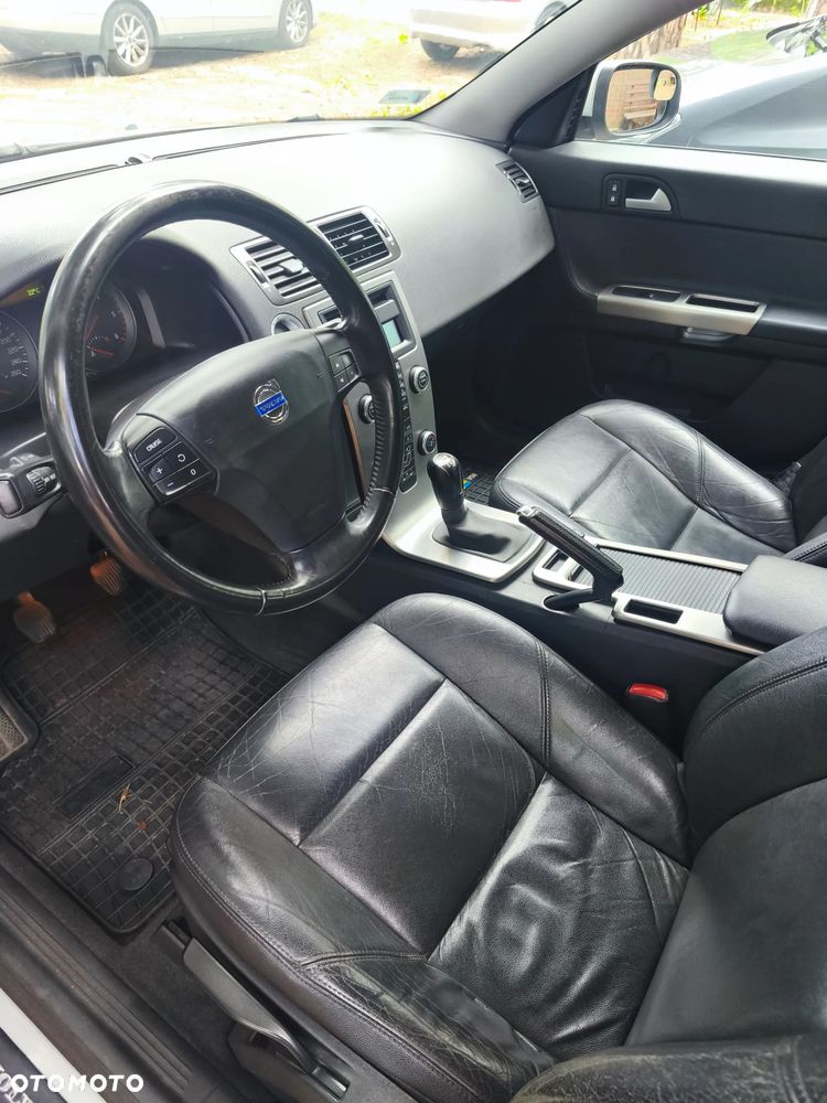 Volvo V50 1.6D - 15