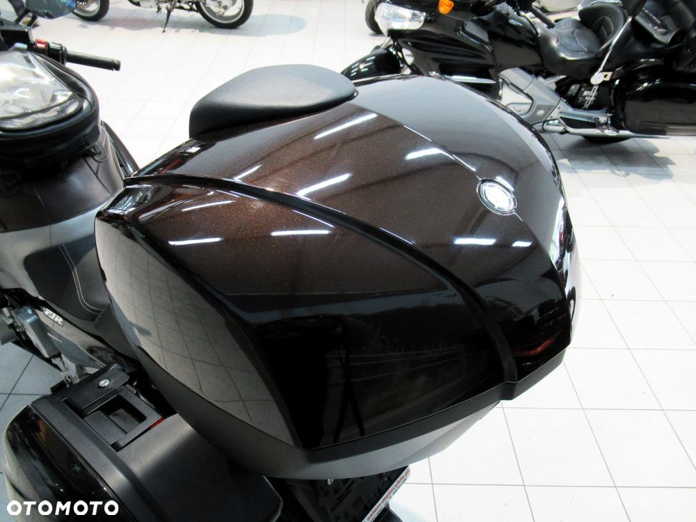 Yamaha FJR - 17
