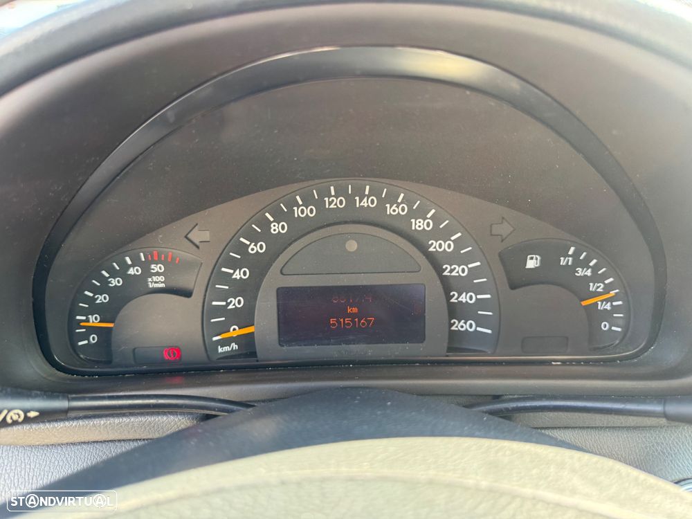 Mercedes-Benz C 220 - 15