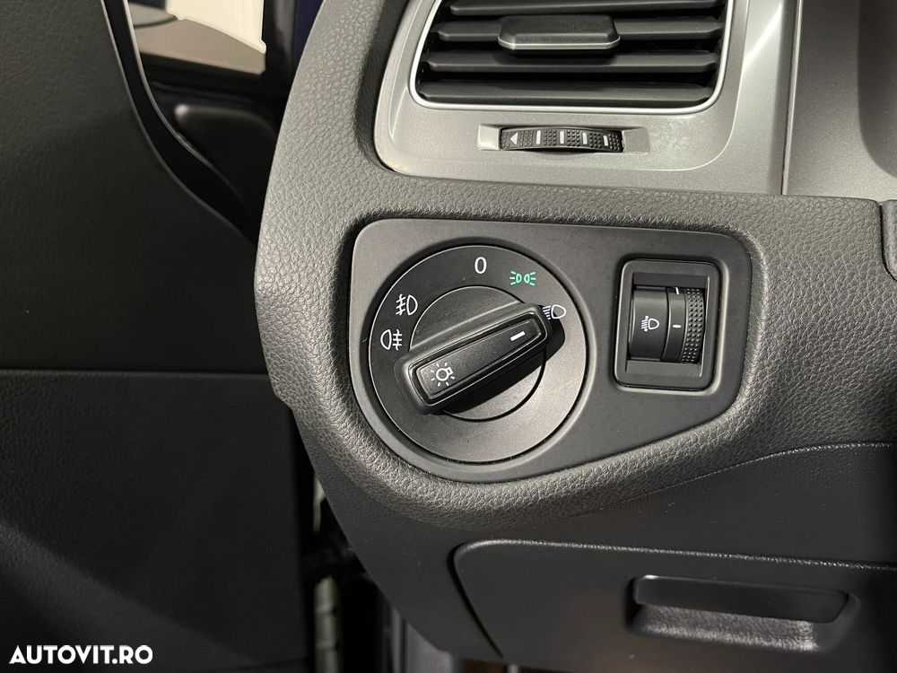 Volkswagen Golf Variant 1.6 TDI BlueMotion Trendline - 17