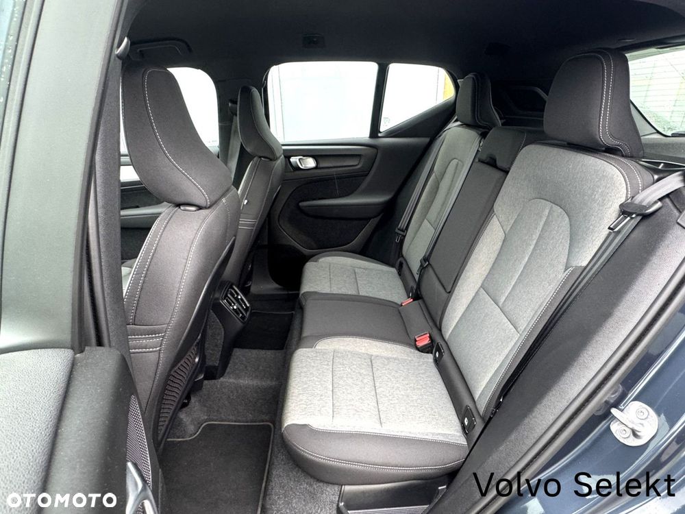 Volvo XC 40 - 29