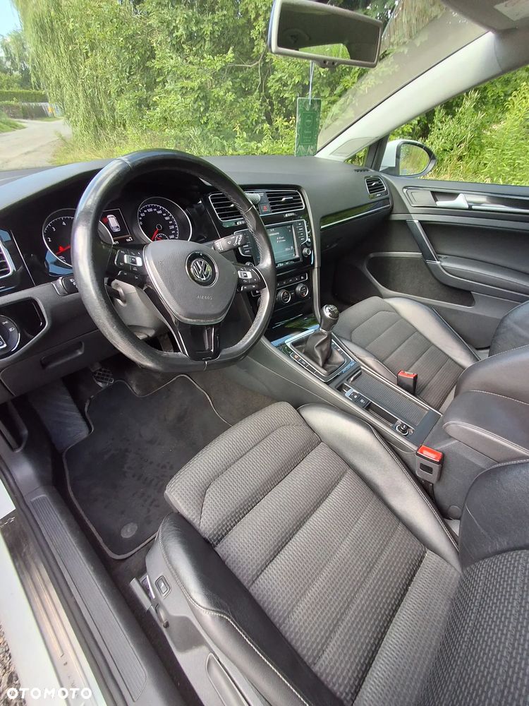 Volkswagen Golf 1.4 TSI BMT Highline - 2
