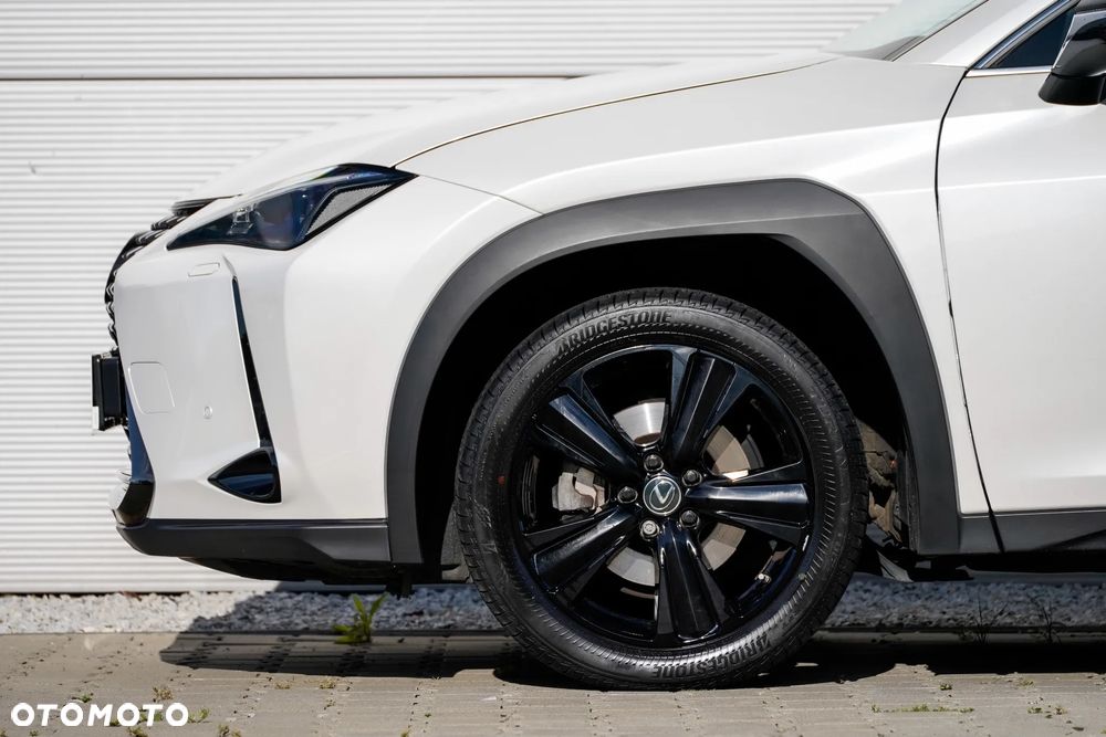 Lexus UX 250h GPF F Impression 2WD - 22