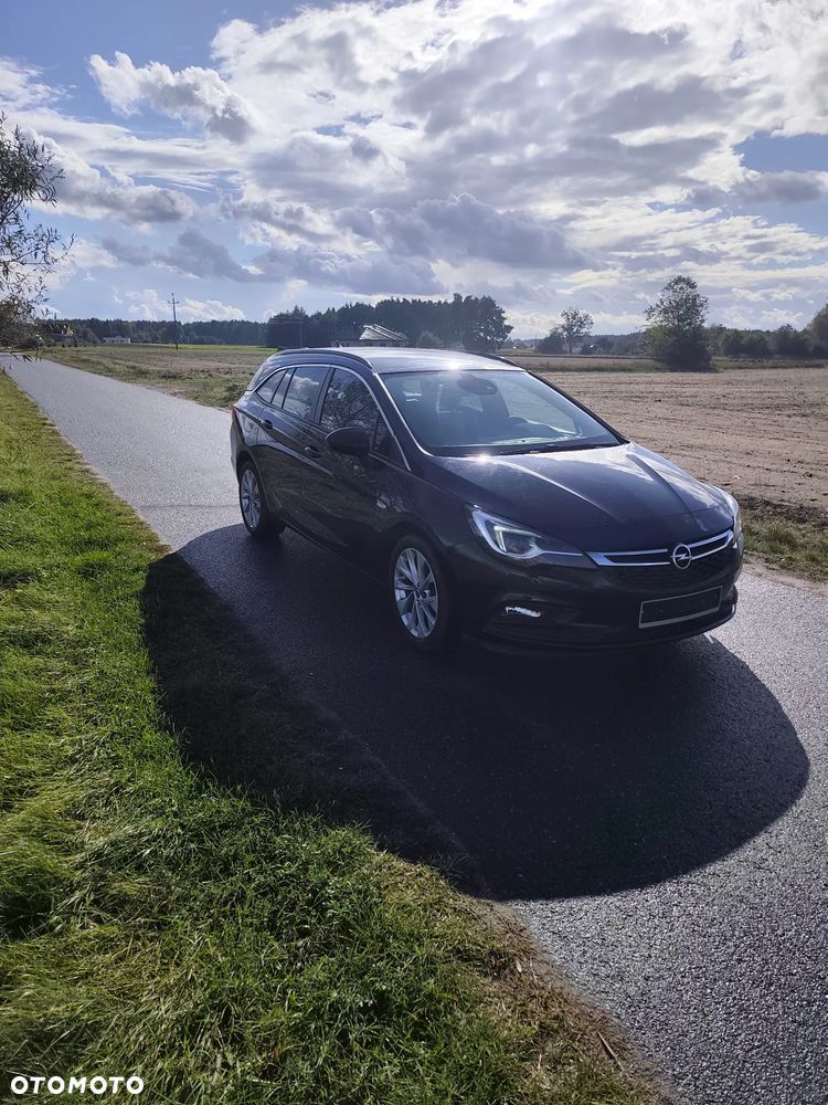 Opel Astra 2016 photo 2