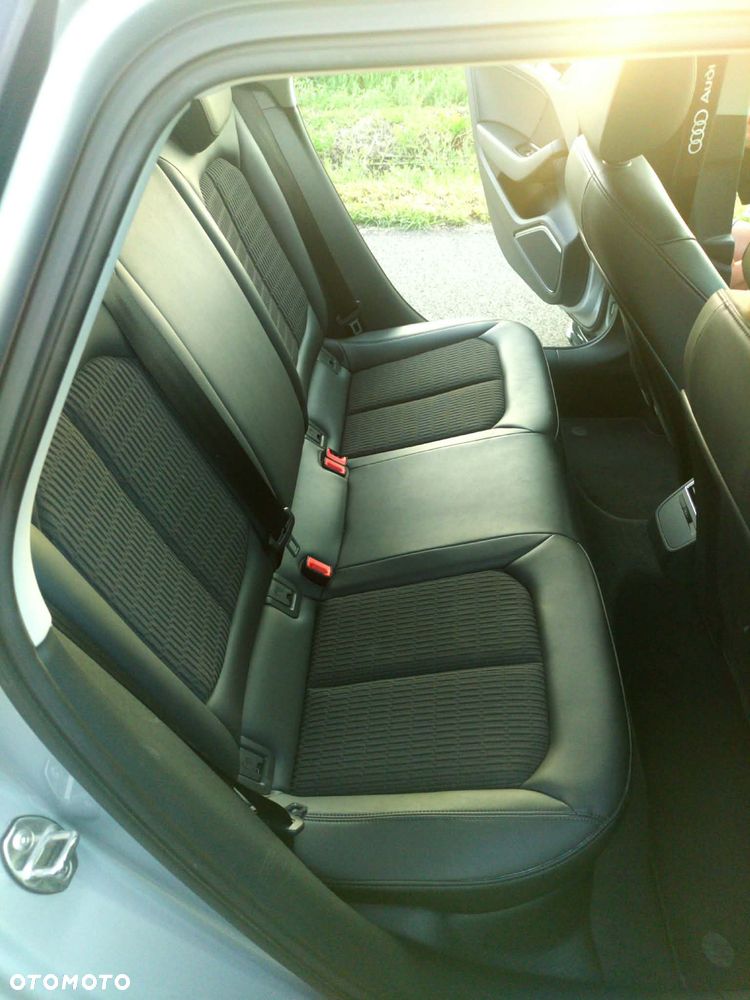 Audi A3 Sportback 2.0 TDI (clean diesel) Ambiente - 13