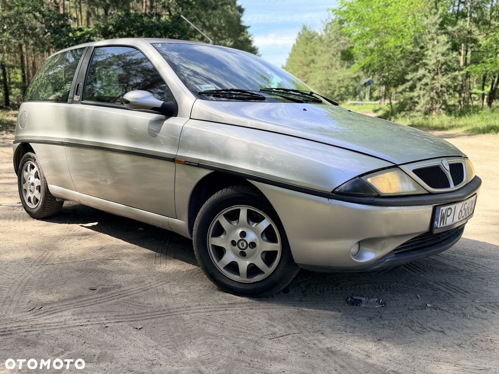 Lancia Ypsilon - 1