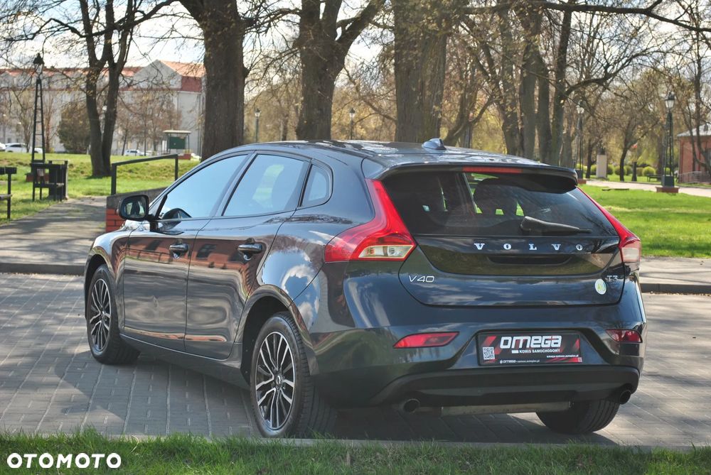 Volvo V40 T3 Drive-E Inscription - 8