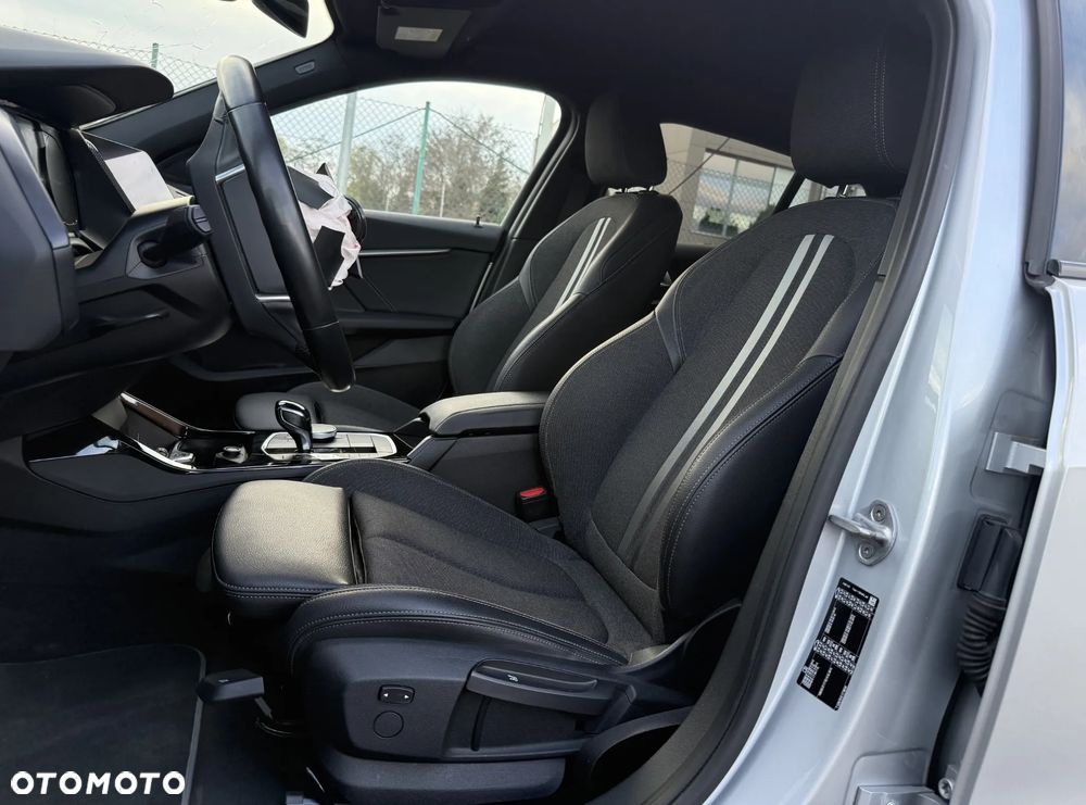 BMW Seria 1 118i Sport Line - 18