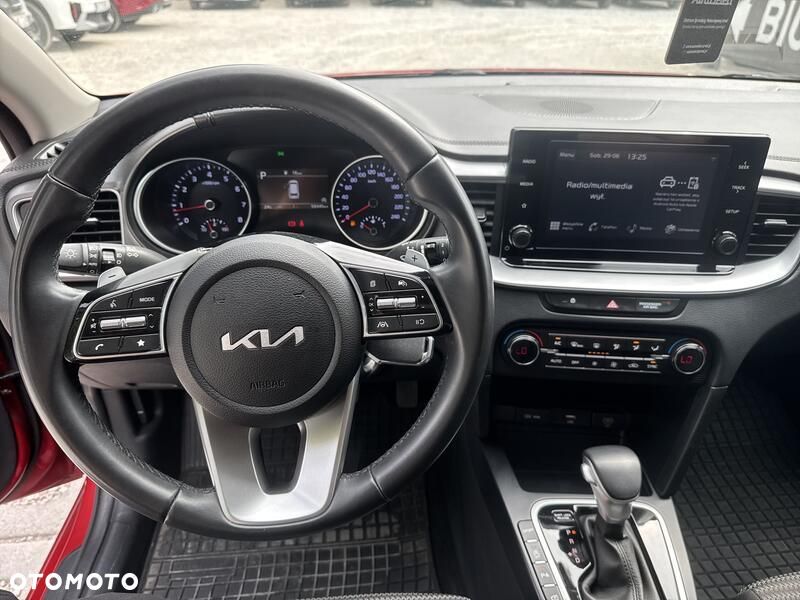 Kia Ceed 1.5 T-GDI M DCT - 10