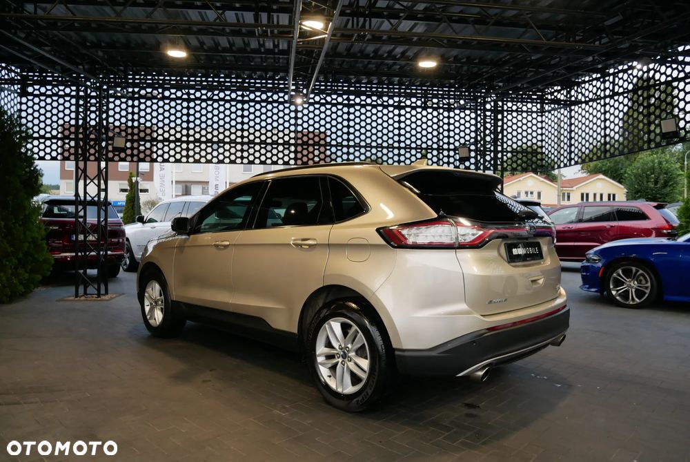 Ford Edge - 4