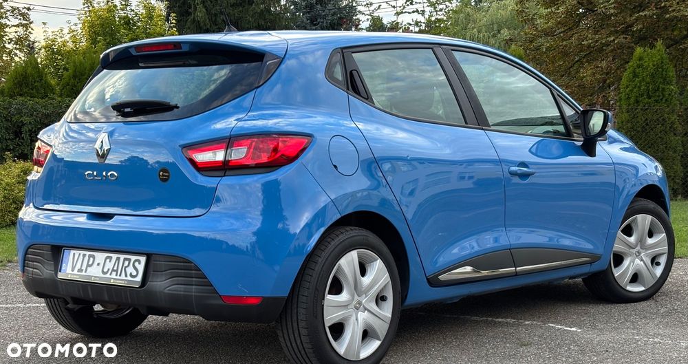 Renault Clio - 37