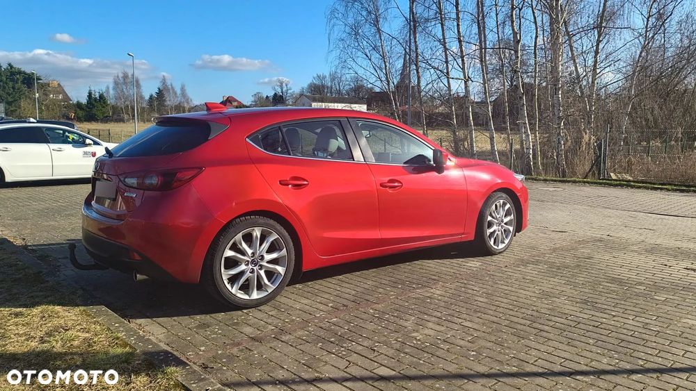 Mazda 3 - 5