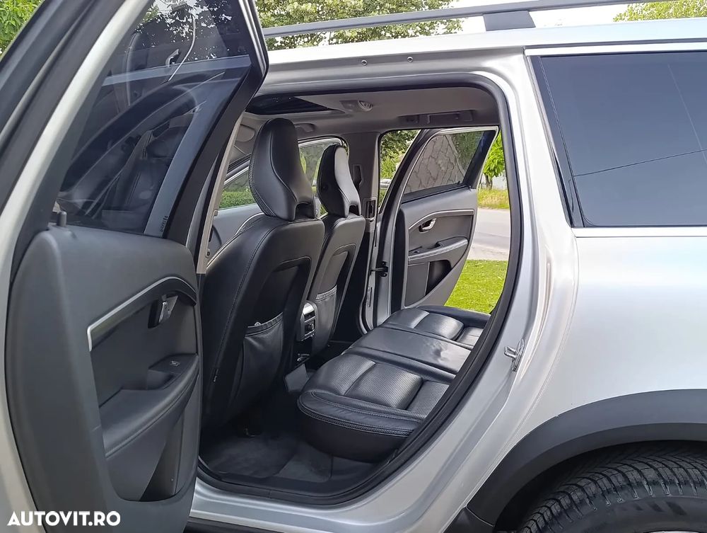 Volvo XC 70 - 7