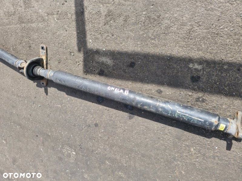 Wał napędowy / Opel Omega B FL 2,2B - 2