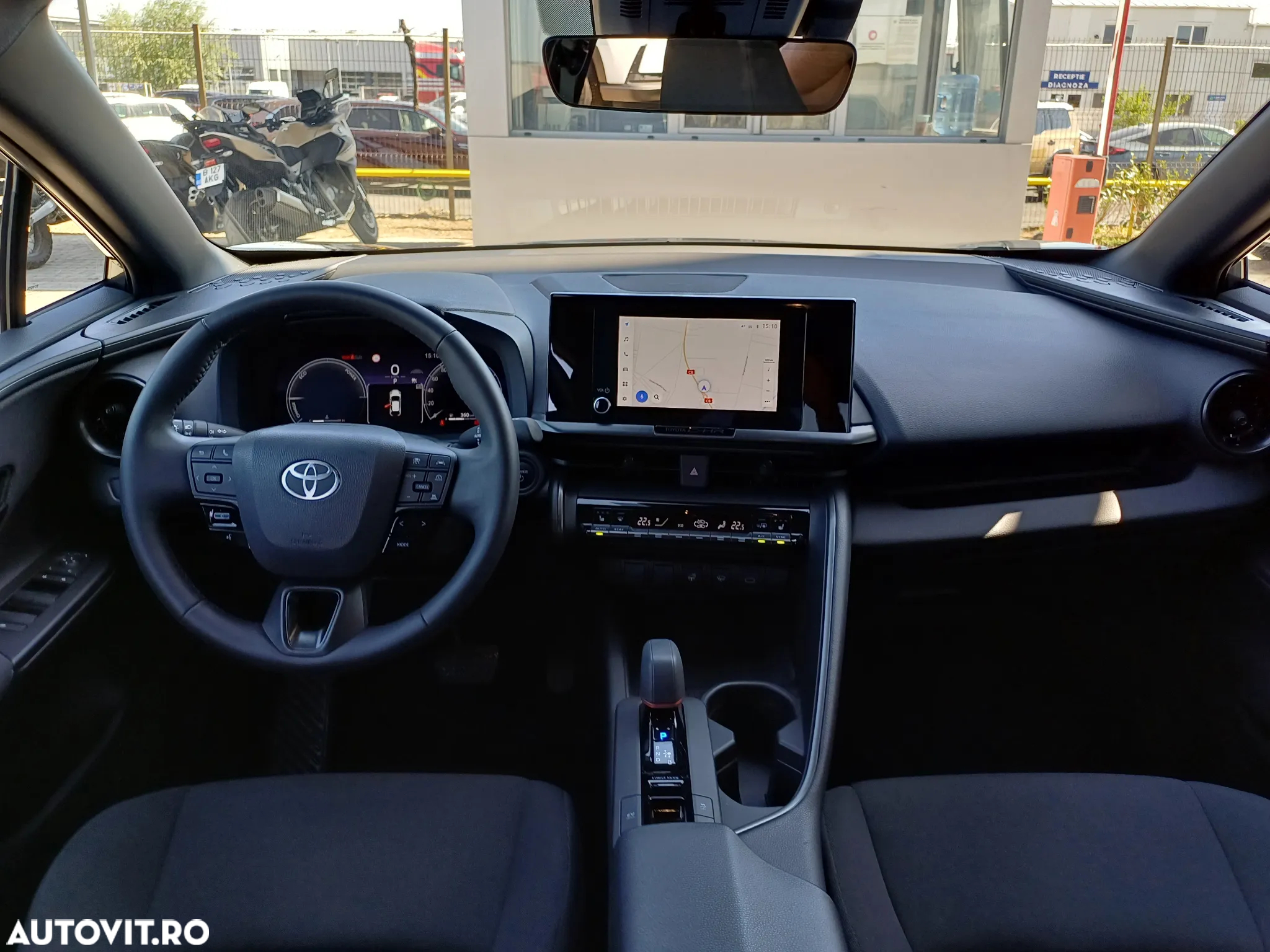 Toyota C-HR - 11