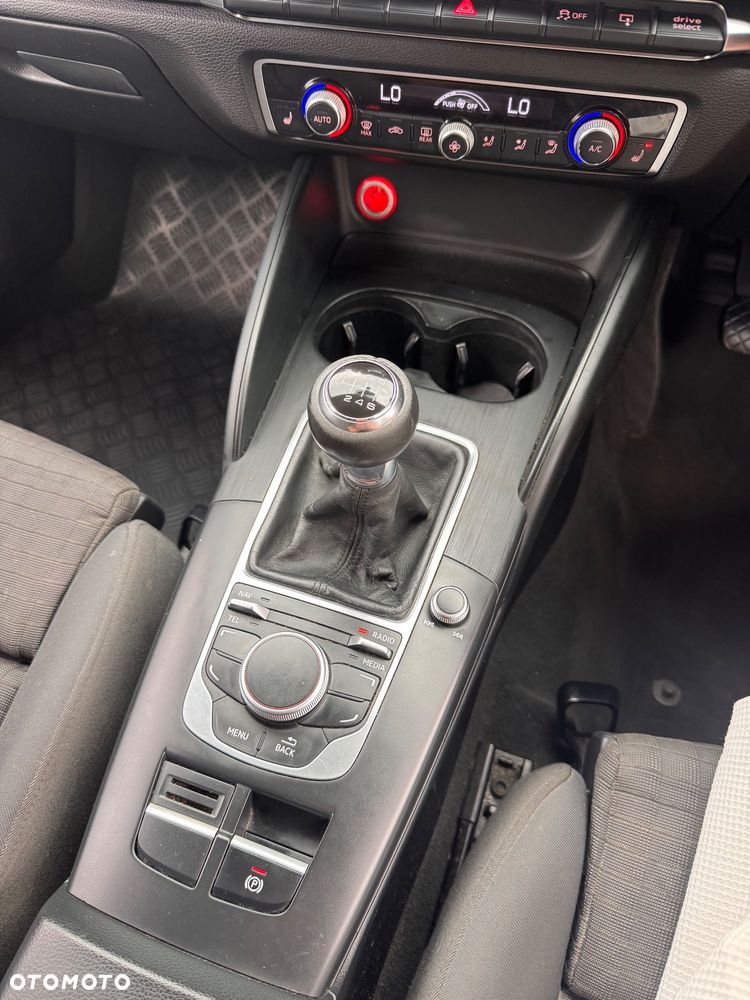 Audi A3 Sportback 1.6 TDI clean diesel Ambiente - 12