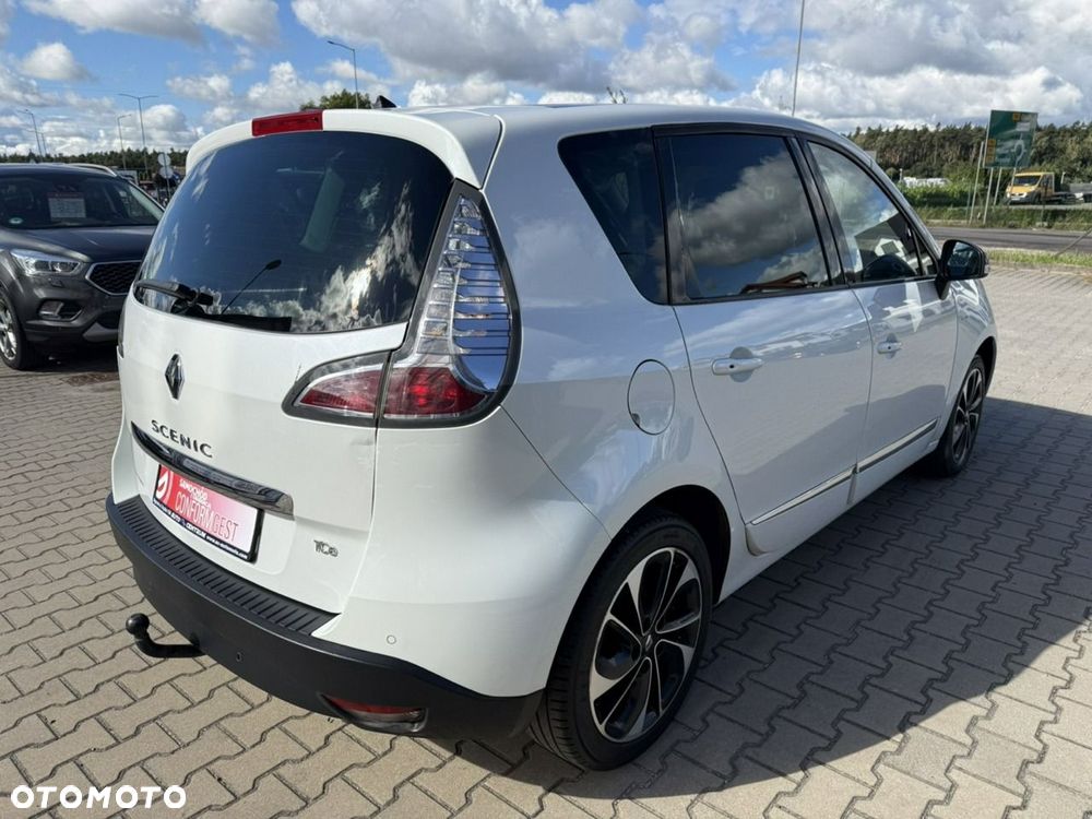 Renault Scenic ENERGY TCe 130 BOSE EDITION - 6