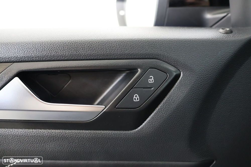 VW T-Roc 2.0 TDI R-Line DSG - 14
