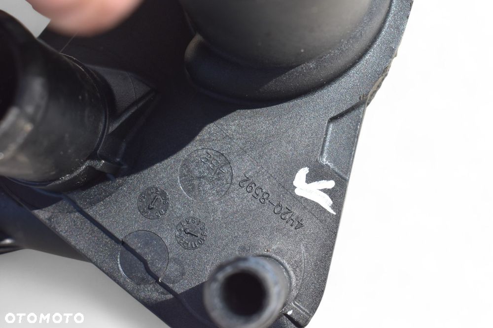 Króciec Przewód Wody JAGUAR XF PEUGEOT 607 CITROEN C5 3.0 HDI 4H2Q-8592-BE - 5