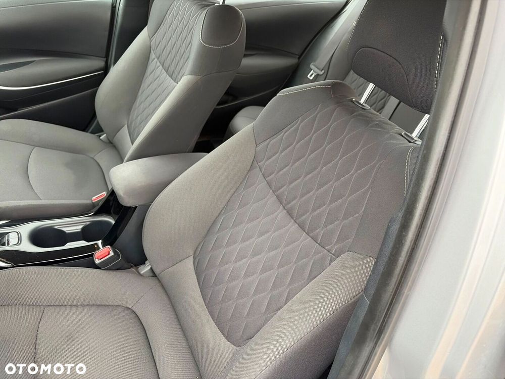 Toyota Corolla - 17