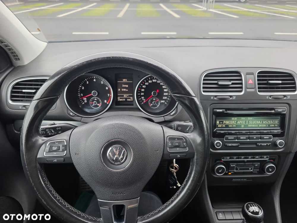 Volkswagen Golf 1.2 TSI BMT Trendline - 12