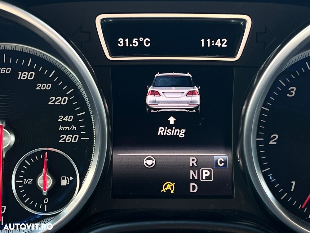 Mercedes-Benz GLE 350 d 4Matic 9G-TRONIC AMG Line - 35