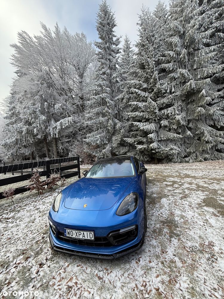 Porsche Panamera 4 - 5