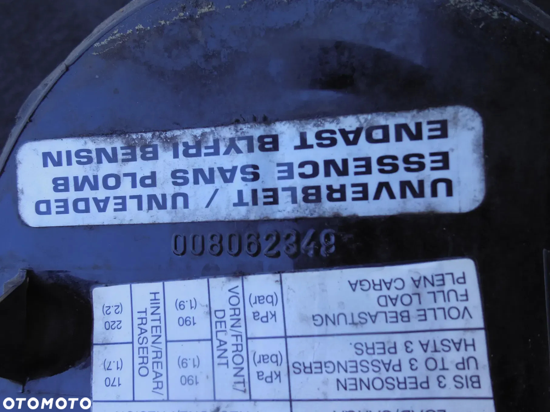 KLAPKA WLEWU PALIWA OPEL CORSA B COMBO B 008062348 008062349 WIELE SZTUK RÓŻNE KOLORY - 3