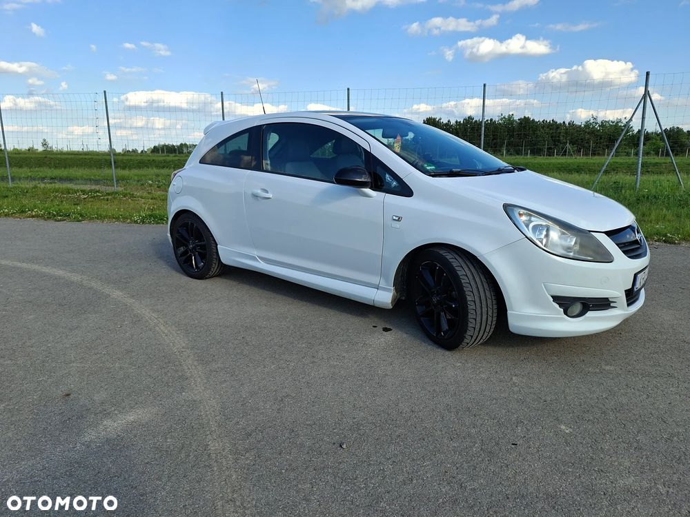 Opel Corsa 1.4 16V Limited Edition - 3