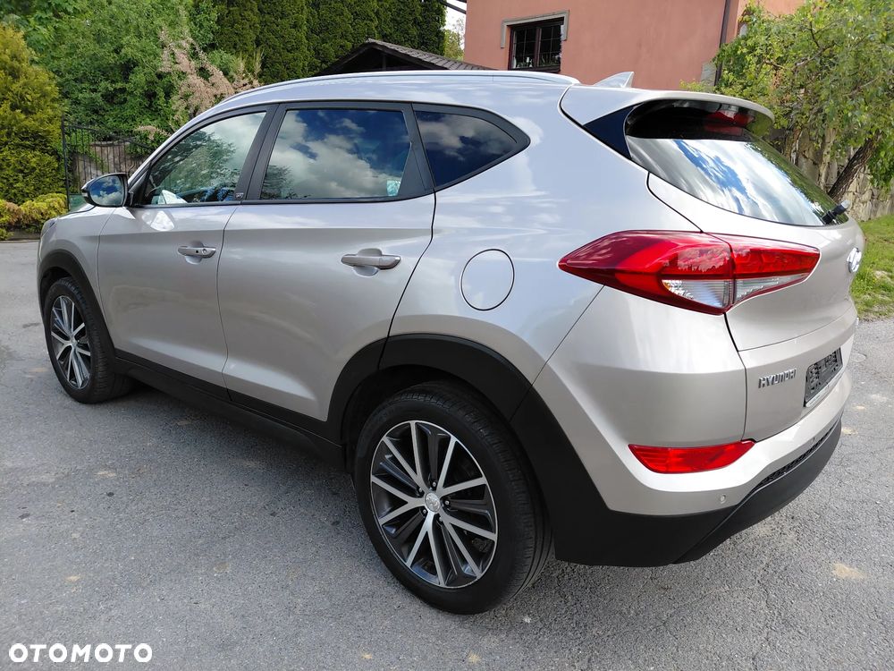 Hyundai Tucson 1.7 CRDI BlueDrive GO 2WD - 5