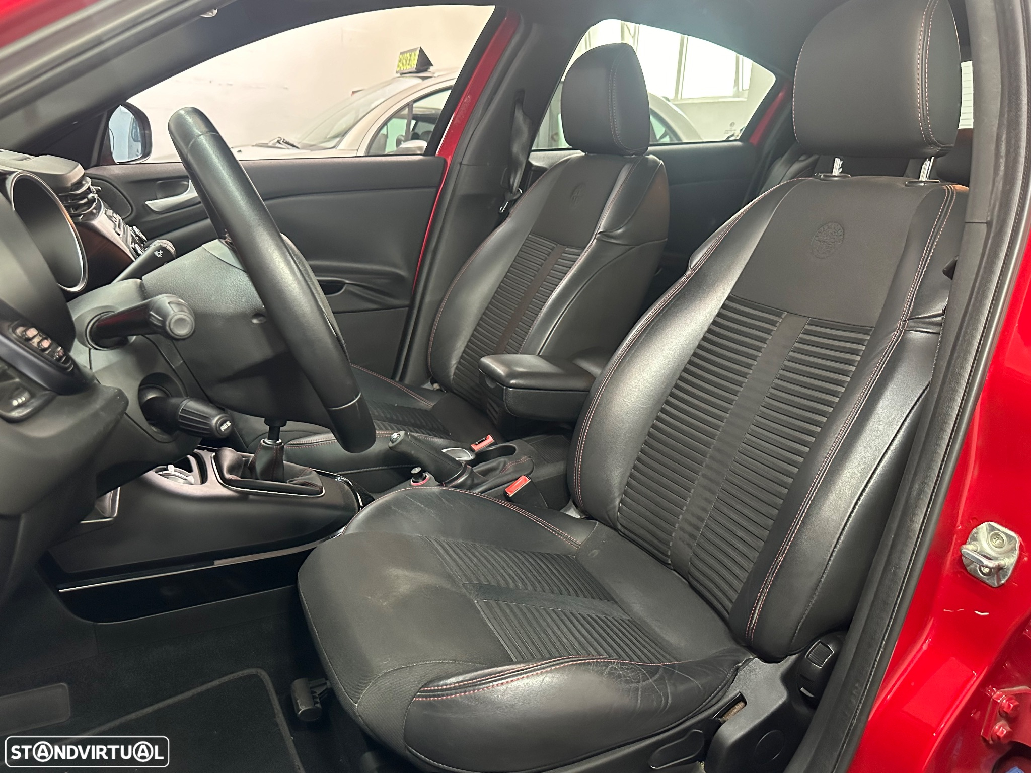 Alfa Romeo Giulietta 1.6 JTDM 16V Sport - 12