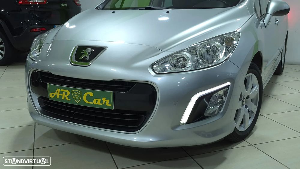 Peugeot 308 SW 1.6 e-HDi Sportium CVM6 - 20