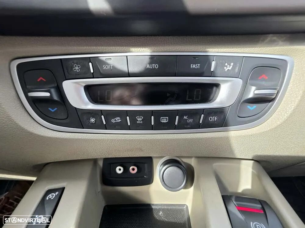 Renault Grand Scénic 1.5 dCi Dynamique S SS - 8