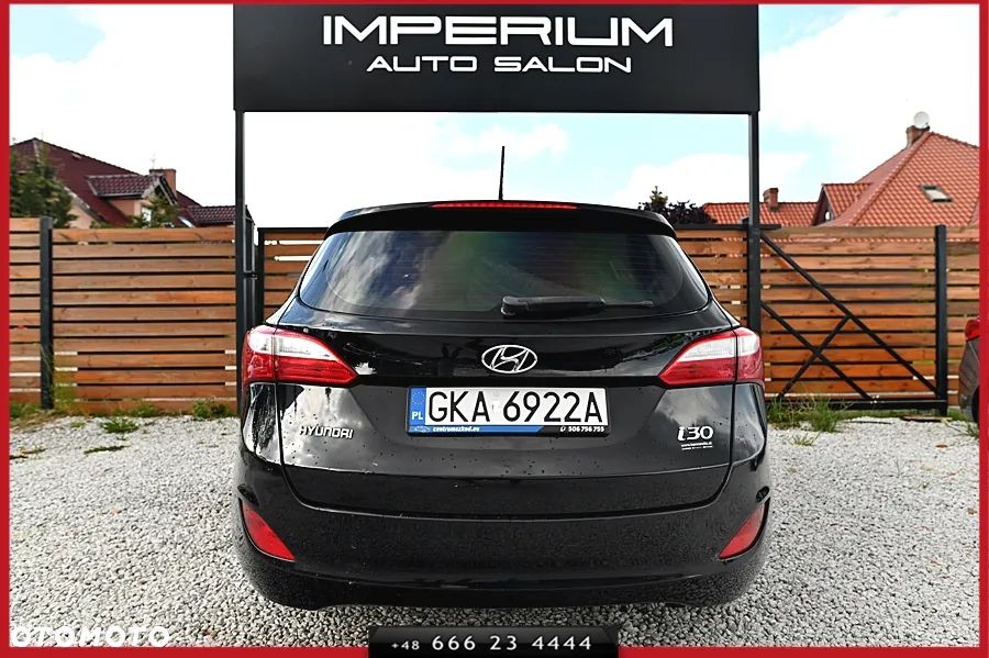 Hyundai i30 blue Kombi 1.6 CRDi DCT Passion - 11