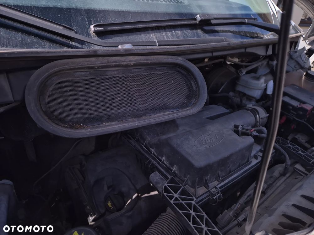 Ford Transit - 18