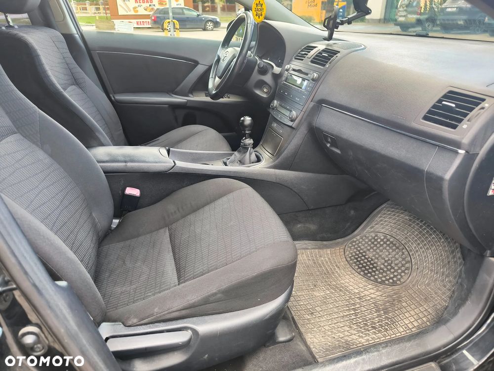 Toyota Avensis 2.0 D-4D Sol - 10