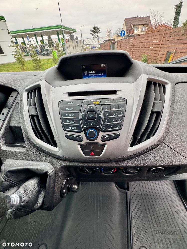 Ford TRANSIT drzwi z kabiny do paki drzwi 180 Faktura VAT 23% 170km tdci brutto klimatyzacja podgrzewane siedzenia czujniki L1H2 H2L2 l2h2 SUPER STAN wysoki średni / krótki konwój ochrona - 21