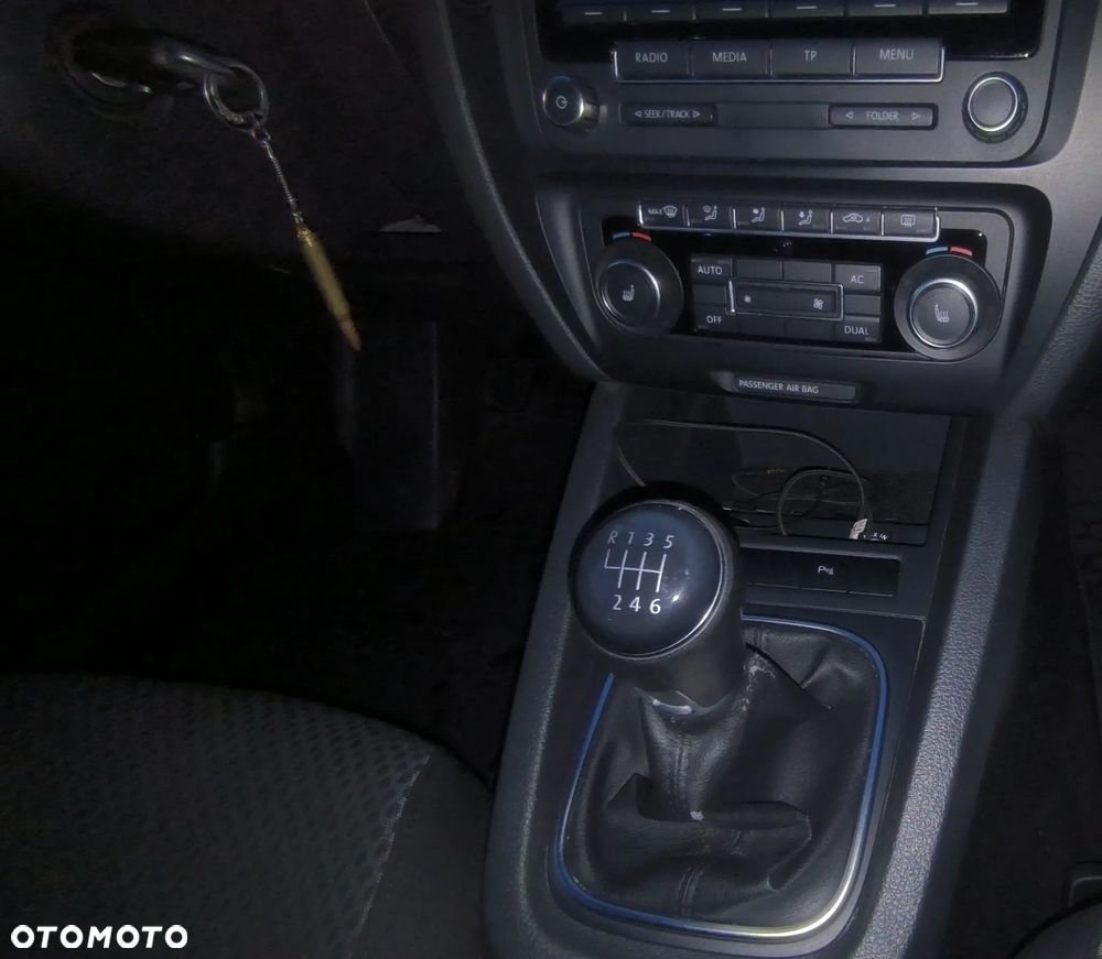 Volkswagen Jetta 1.4 TSI Comfortline - 16