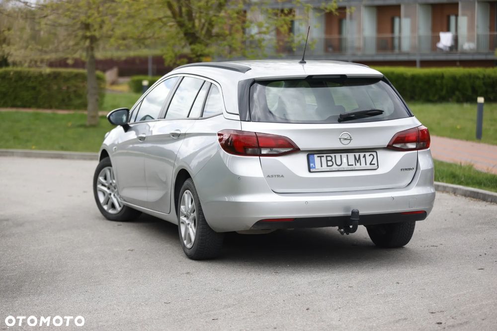 Opel Astra ver-1-4-t-enjoy - 3