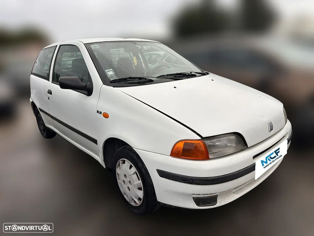 FIAT Punto I Hatchback (176) 1.7 TD Diesel 69 cv  51 kW 1994 - 1999 176 A3.000 - 1