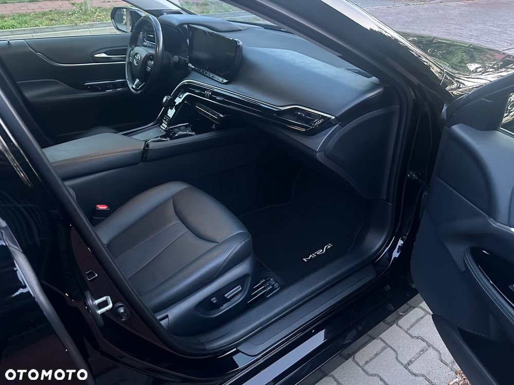 Toyota Mirai Prestige - 12