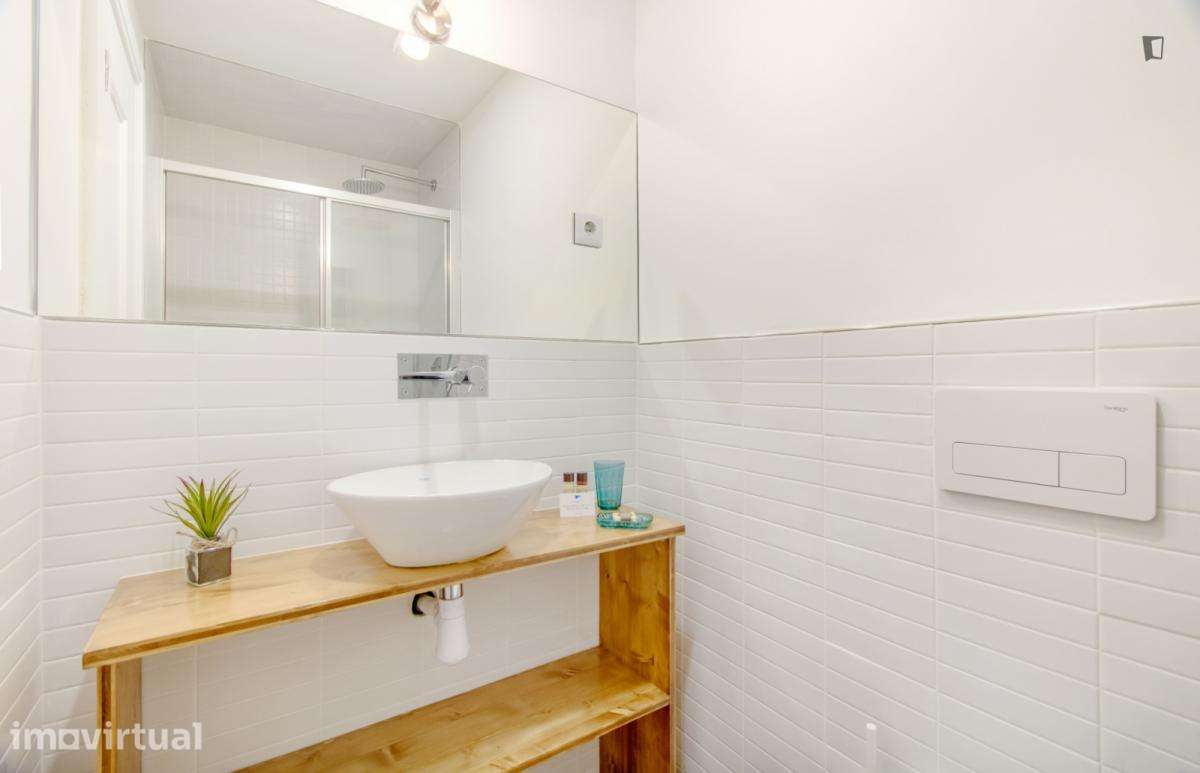 Apartamento com 2 quartos - localizado em Martim Moniz Lisbon - Grande imagem: 2/41